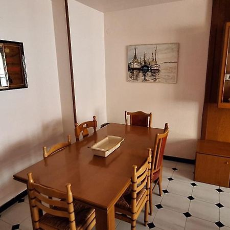Apartamentos Casa May 1- Centro Benidorm-Solo Mayores De 30 Anos Y Familias 外观 照片