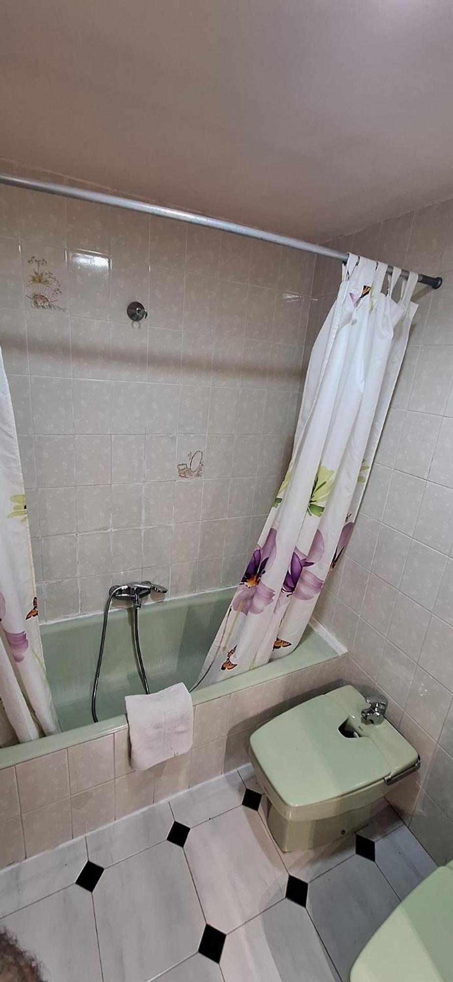 Apartamentos Casa May 1- Centro Benidorm-Solo Mayores De 30 Anos Y Familias 外观 照片