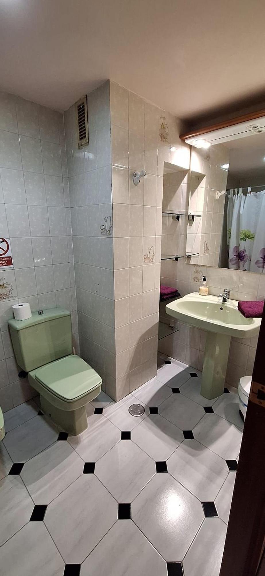 Apartamentos Casa May 1- Centro Benidorm-Solo Mayores De 30 Anos Y Familias 外观 照片