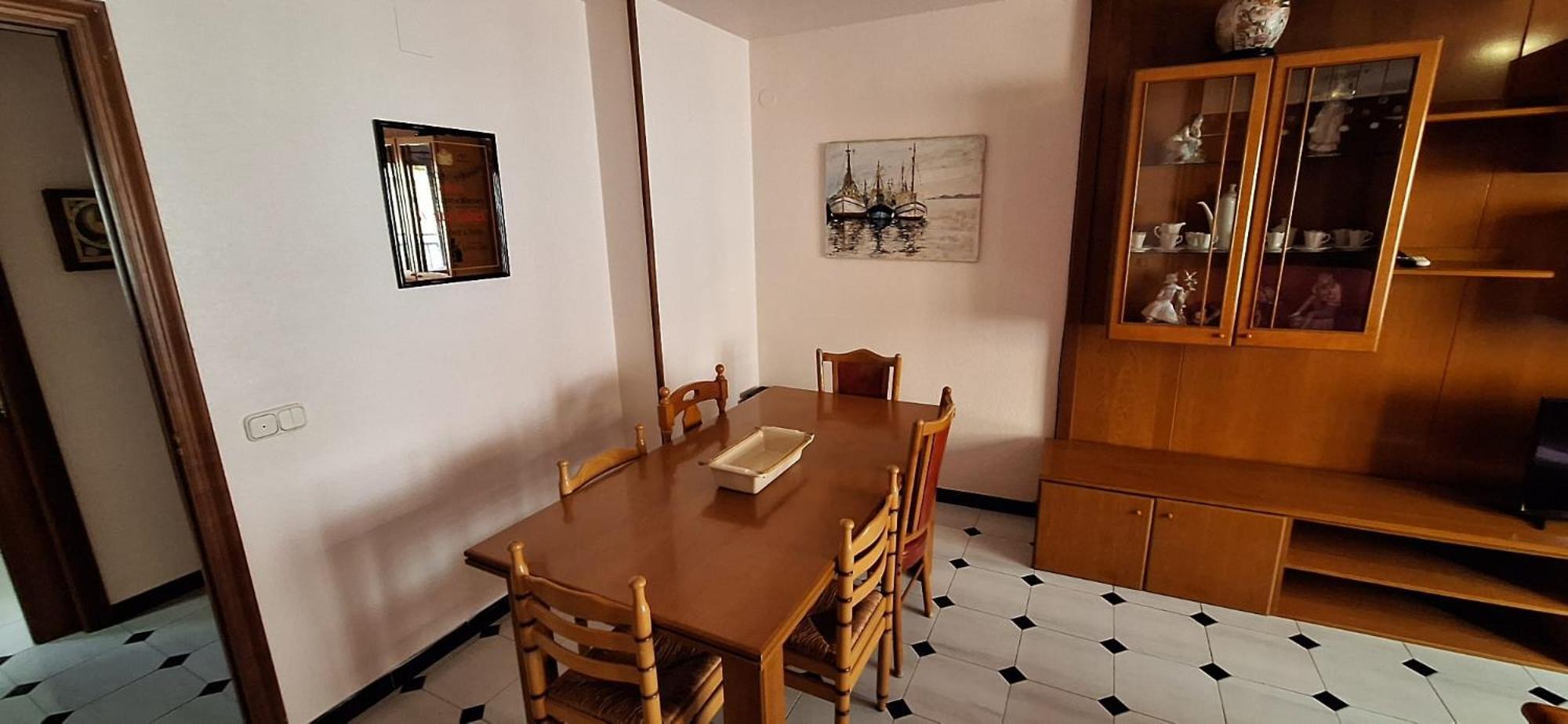 Apartamentos Casa May 1- Centro Benidorm-Solo Mayores De 30 Anos Y Familias 外观 照片