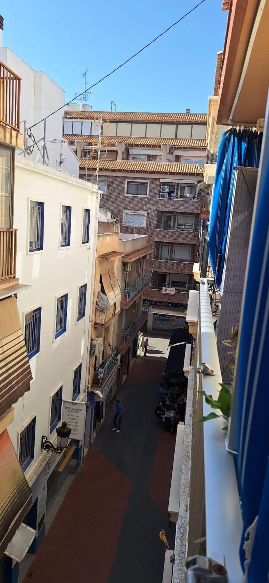 Apartamentos Casa May 1- Centro Benidorm-Solo Mayores De 30 Anos Y Familias 外观 照片
